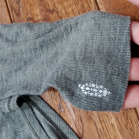 FP movement Lay Up long sleeve tee - Picture 4 of 11